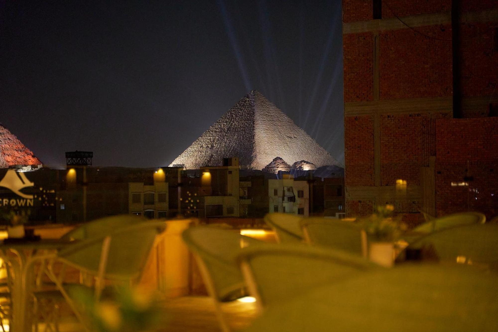 Crown Pyramids View Hotel Giza Eksteriør billede